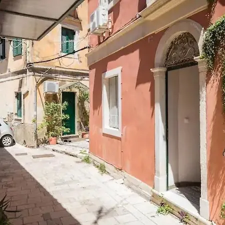 Q Apartments In Corfu Town Exterior photo