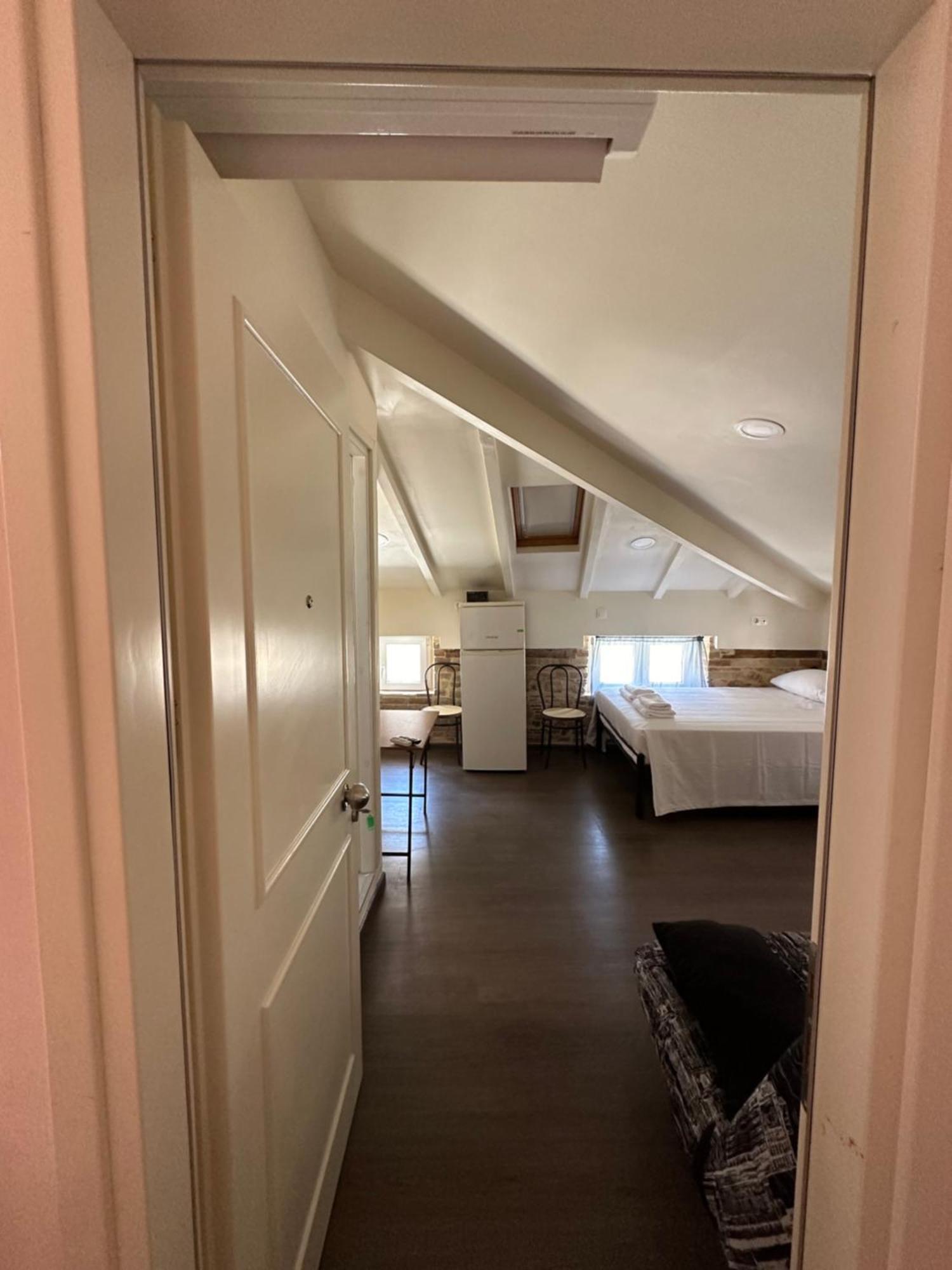 Q In Corfu Town Apartment *